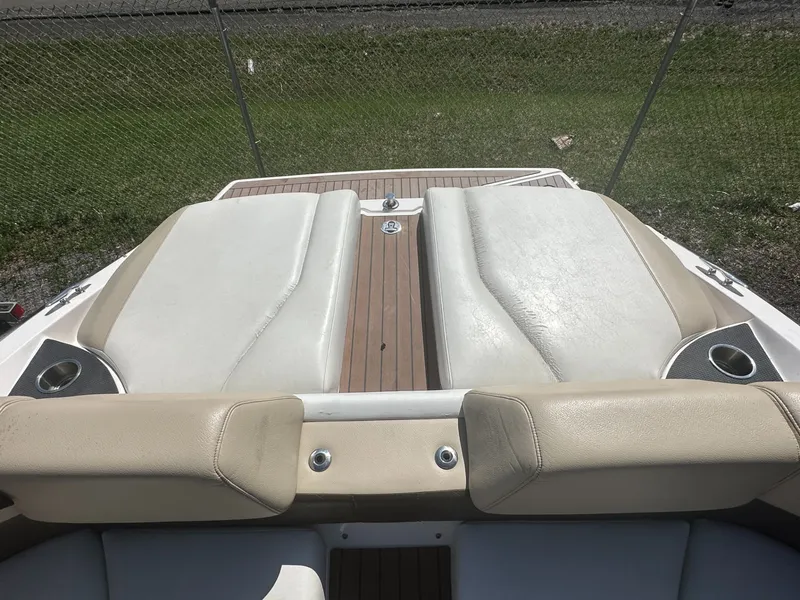 Slide: The Image of Regal 2300 Bowrider 2013 - 9