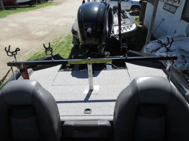 Slide: The Image of Tracker 175 / 75 HP MERCURY OUTBOARD 2023 - 4