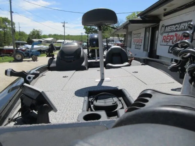 Slide: The Image of Tracker 175 / 75 HP MERCURY OUTBOARD 2023 - 5