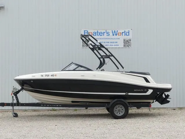 The Image of Bayliner VR5 BR 2020 - 1
