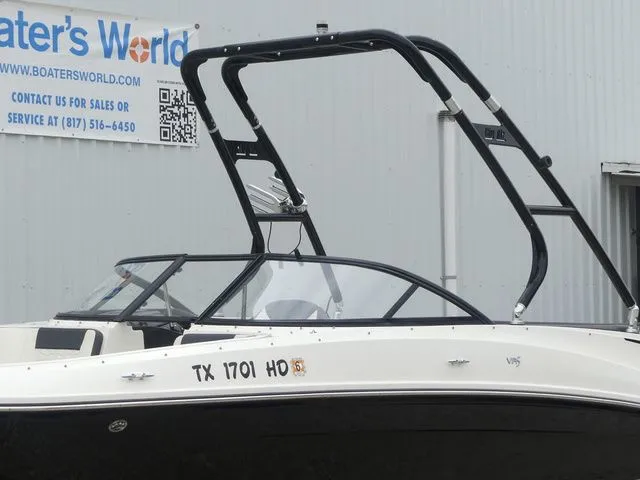 Slide: The Image of Bayliner VR5 BR 2020 - 11