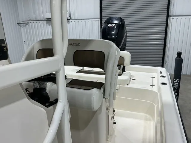 Slide: The Image of Shearwater 25LTZ 2013 - 11