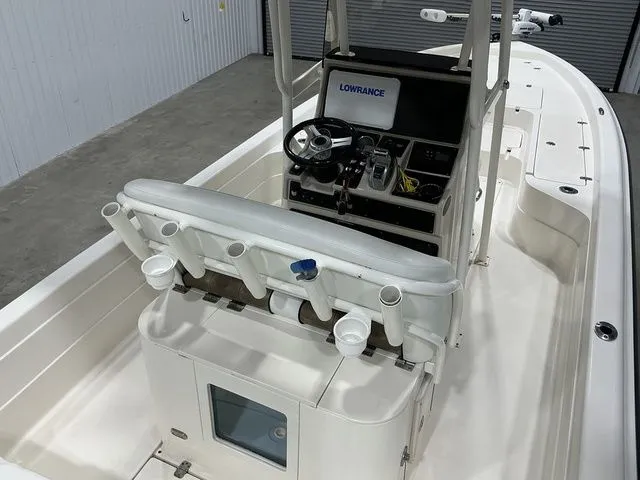 Slide: The Image of Shearwater 25LTZ 2013 - 12