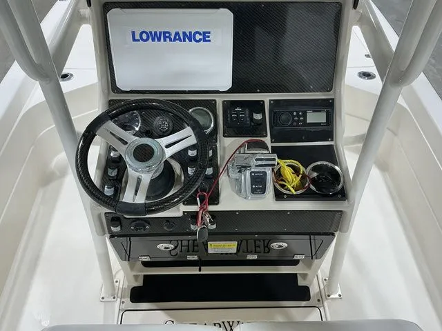 Slide: The Image of Shearwater 25LTZ 2013 - 19