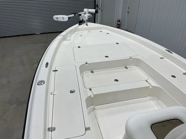 Slide: The Image of Shearwater 25LTZ 2013 - 20