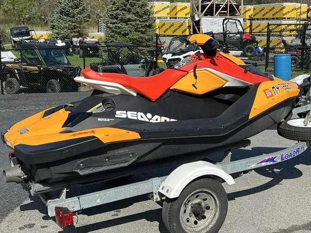 Slide: The Image of Sea-Doo Spark 2-Up Rotax 900 ACE- 90 CONV With IBR 2022 - 12