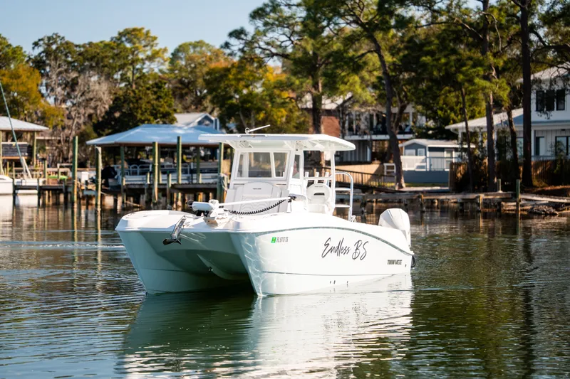 Slide: The Image of Twin Vee 260 GFX CC 2023 - 71