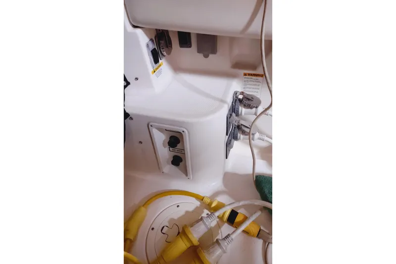 Slide: The Image of Electrical panel and cables on a 2003 Tiara Yachts 3100 Open LE boat. - 23