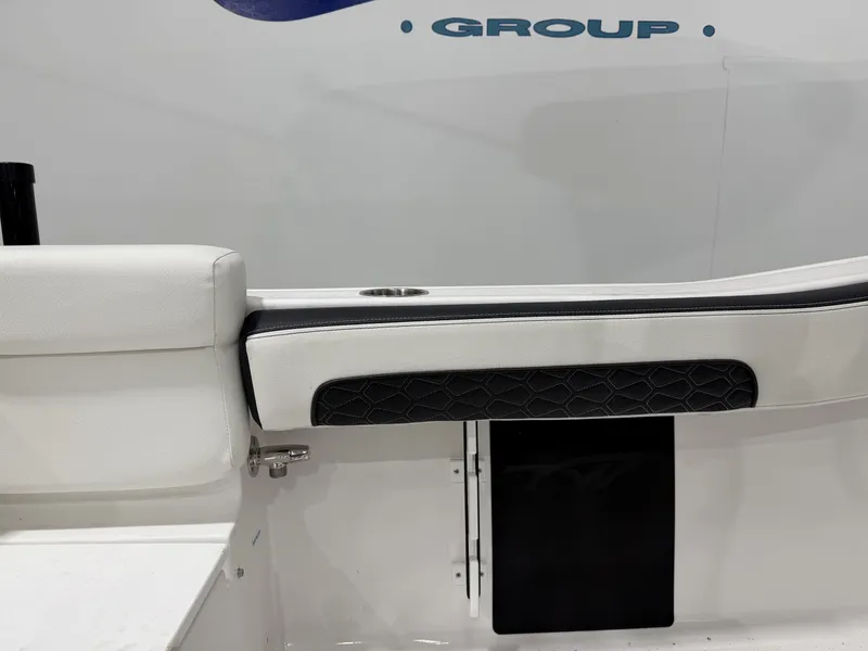 Slide: The Image of Tidewater 220 LXF 2026 - 20