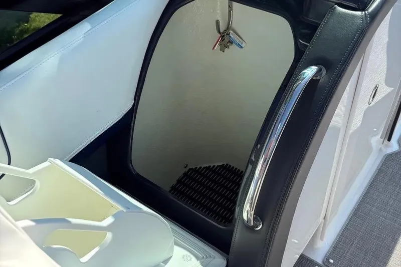 Slide: The Image of Interior view of a 2015 Formula 350 Crossover Bowrider boat cabin entrance. - 40