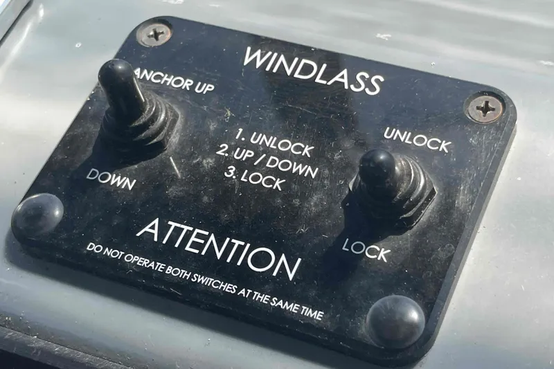Slide: The Image of Windlass control panel on 1989 Sea Ray 380 Aft Cabin boat. - 42