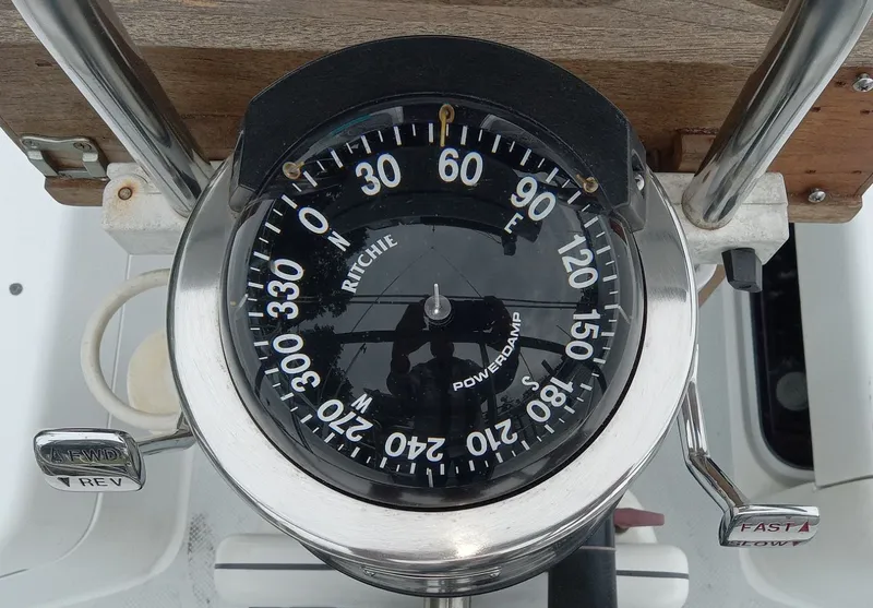 Slide: The Image of Catalina 320 2000 - 25