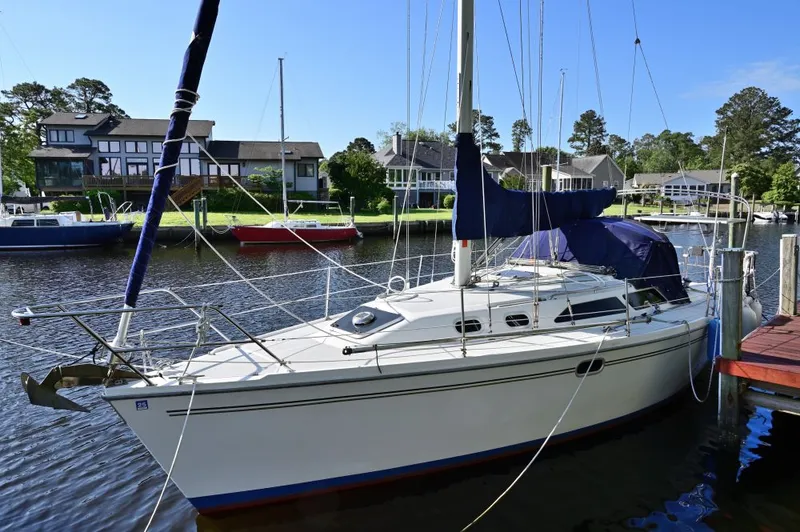 Slide: The Image of Catalina 320 2000 - 3