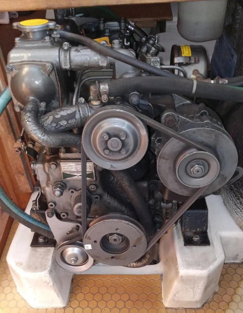 Slide: The Image of Catalina 320 2000 - 35