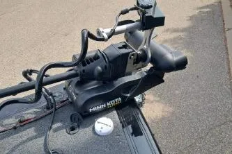 Slide: The Image of 2019 Crestliner 1850 Fish Hawk WT with Minn Kota trolling motor on deck. - 5