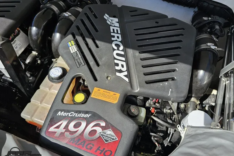 Slide: The Image of Mercury MerCruiser 496 MAG HO engine in a 2001 Powerquest 340 Vyper boat. - 98