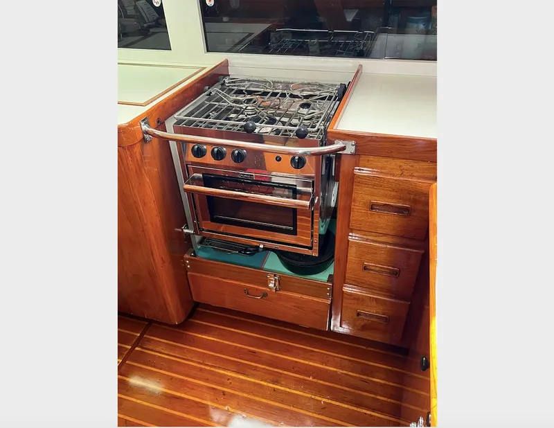 Slide: The Image of Gulfstar 50 1978 - 16