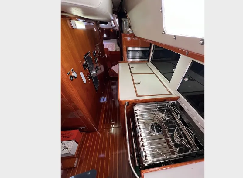 Slide: The Image of Gulfstar 50 1978 - 17