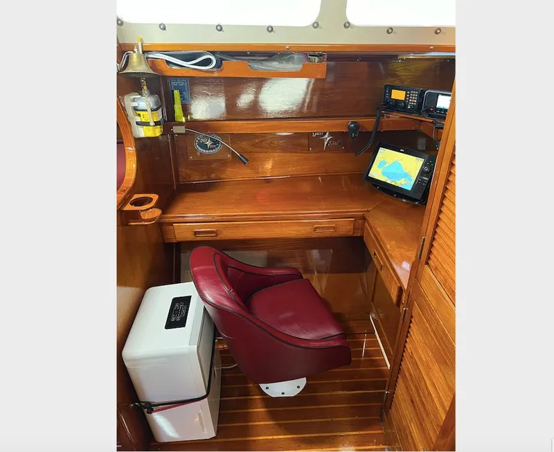 Slide: The Image of Gulfstar 50 1978 - 28