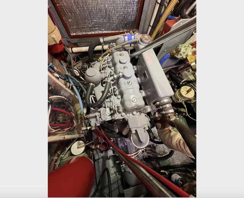 Slide: The Image of Gulfstar 50 1978 - 35