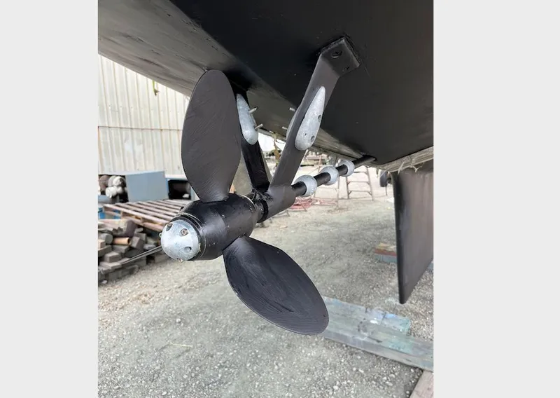 Slide: The Image of Gulfstar 50 1978 - 42