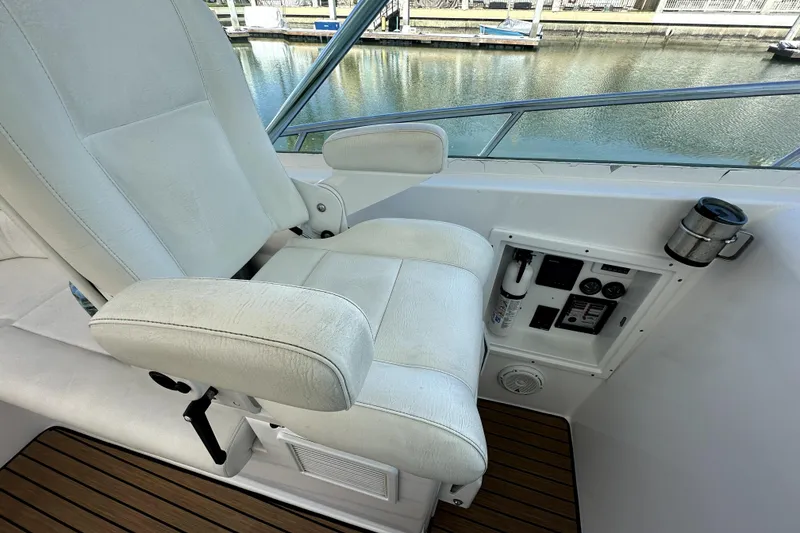 Slide: The Image of Cabo 45 Express 1997 - 11