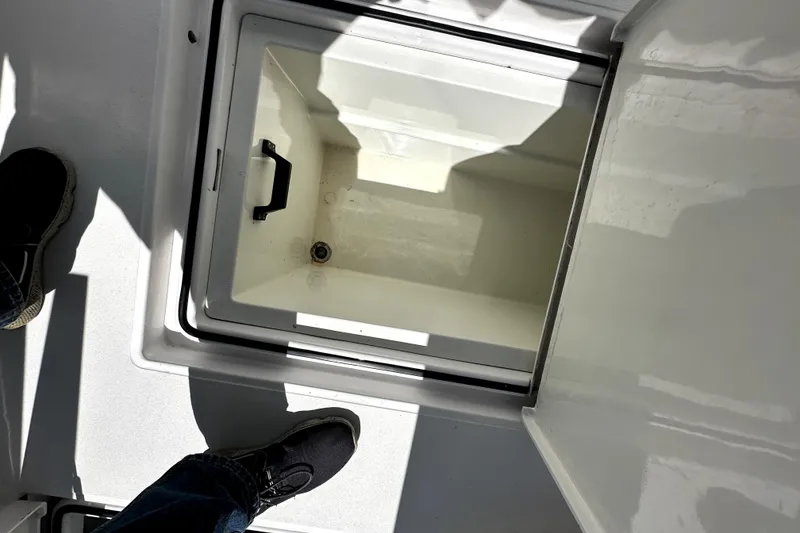 Slide: The Image of Cabo 45 Express 1997 - 27