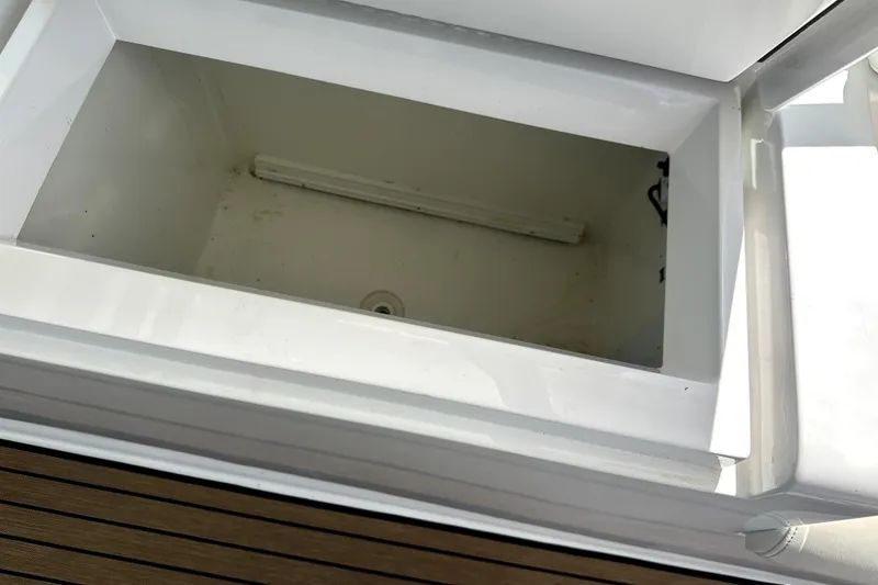 Slide: The Image of Cabo 45 Express 1997 - 30