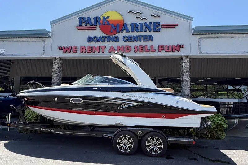 The Image of 2024 Crownline 260 SS boat at Park Marine Boating Center, available for rent and sale. - 0