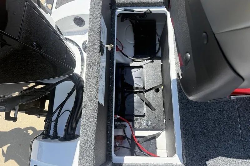 Slide: The Image of Battery compartment of 2026 Nitro Z20 XL Pro boat, showcasing wiring and setup. - 23