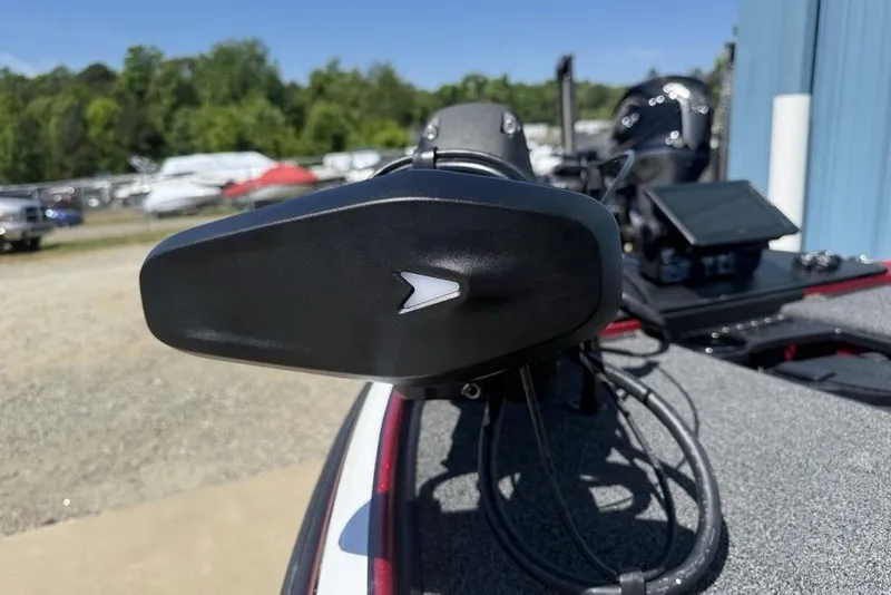 Slide: The Image of 2026 Nitro Z20 XL Pro boat with advanced navigation equipment. - 9