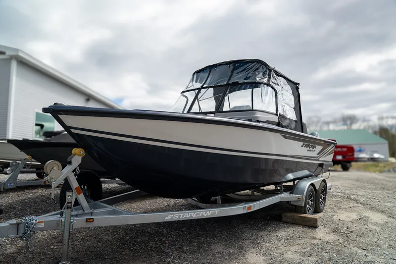 Slide: The Image of Starcraft Mariner 210 XPT 2026 on trailer outdoors. - 3