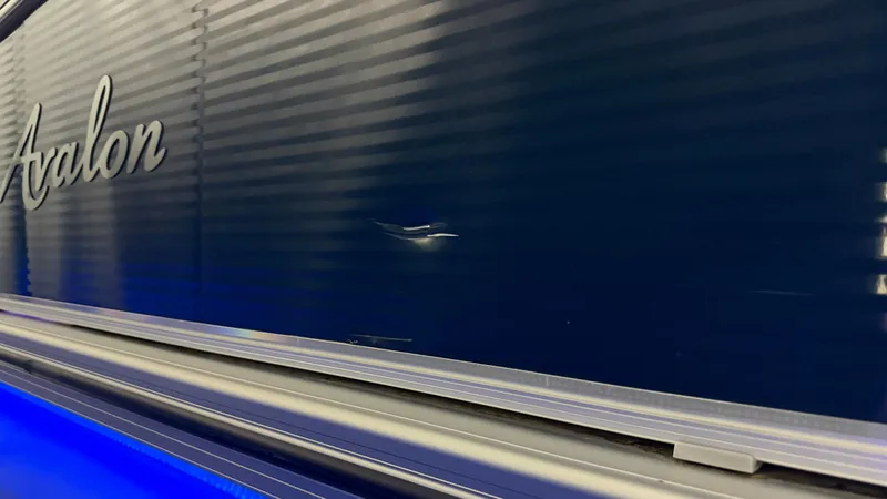 Slide: The Image of Avalon 2585 Catalina ENT 2018 - 91