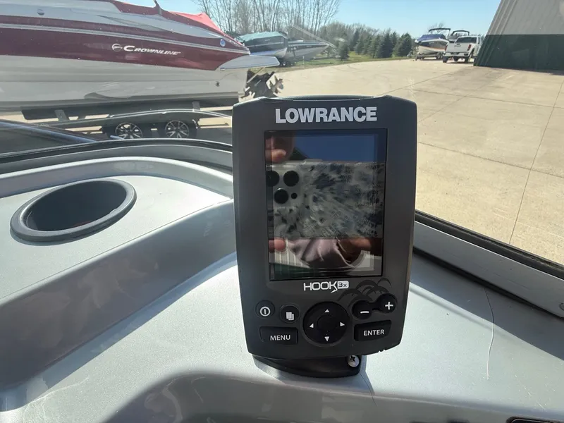 Slide: The Image of Lowrance Hook 3X fish finder on Tracker Pro Guide V-16 WT 2017. - 13