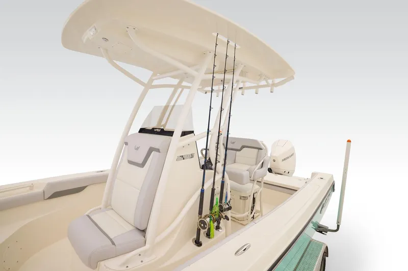 Slide: The Image of 2026 Mako 226 Center Console boat with open storage compartments. - 10