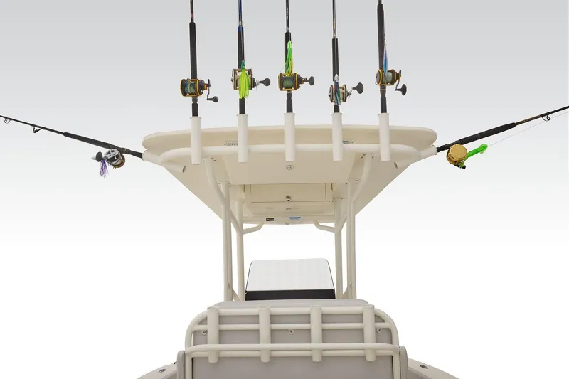 Slide: The Image of Mako 226 Center Console 2026 - 15