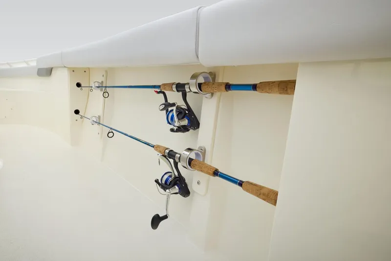 Slide: The Image of Mako 226 Center Console 2026 - 34