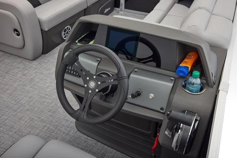 Slide: The Image of Sun Tracker Party Barge 22 RF DLX 2026 - 35