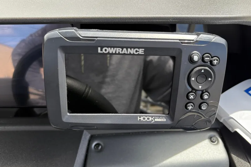 Slide: The Image of Lowrance Hook Reveal fish finder on 2026 Sun Tracker SportFish 22 DLX boat dashboard. - 33