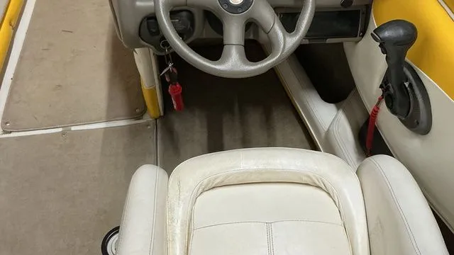 Slide: The Image of Crownline Boats 202 BR 2003 - 13