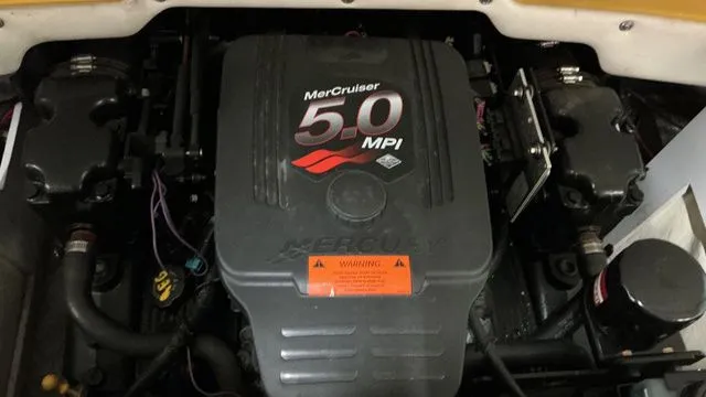 Slide: The Image of Crownline Boats 202 BR 2003 - 17