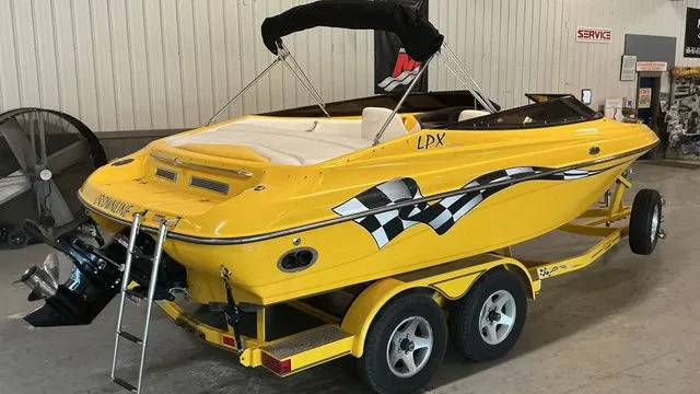 Slide: The Image of Crownline Boats 202 BR 2003 - 5