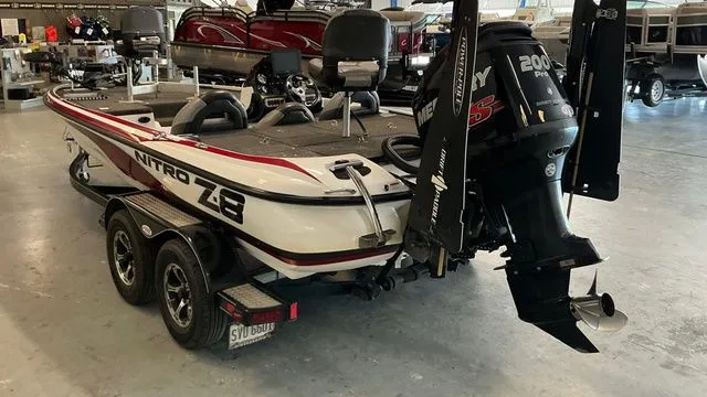 Slide: The Image of Nitro Z-8 2015 - 3