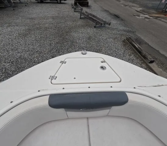 Slide: The Image of Robalo R207 Dual Console 2021 - 22