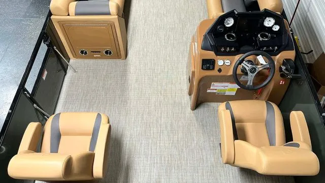 Slide: The Image of Landau Island Breeze 25C Sport Rear Lounge - ORDER NOW 2026 - 5