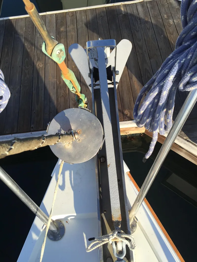 Slide: The Image of Anchor - 18