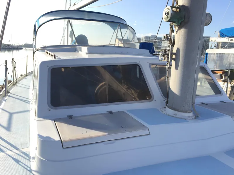 Slide: The Image of Base Of Mast - 19