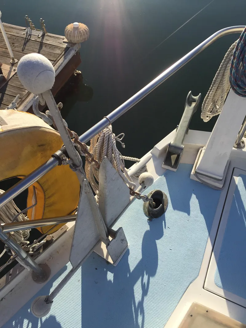 Slide: The Image of Aft Stern Anchor & Roller - 27