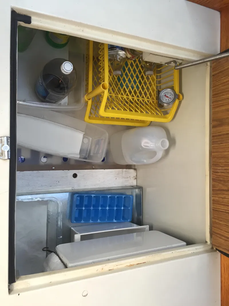 Slide: The Image of Large Capacity Fridge & Freezer - 55