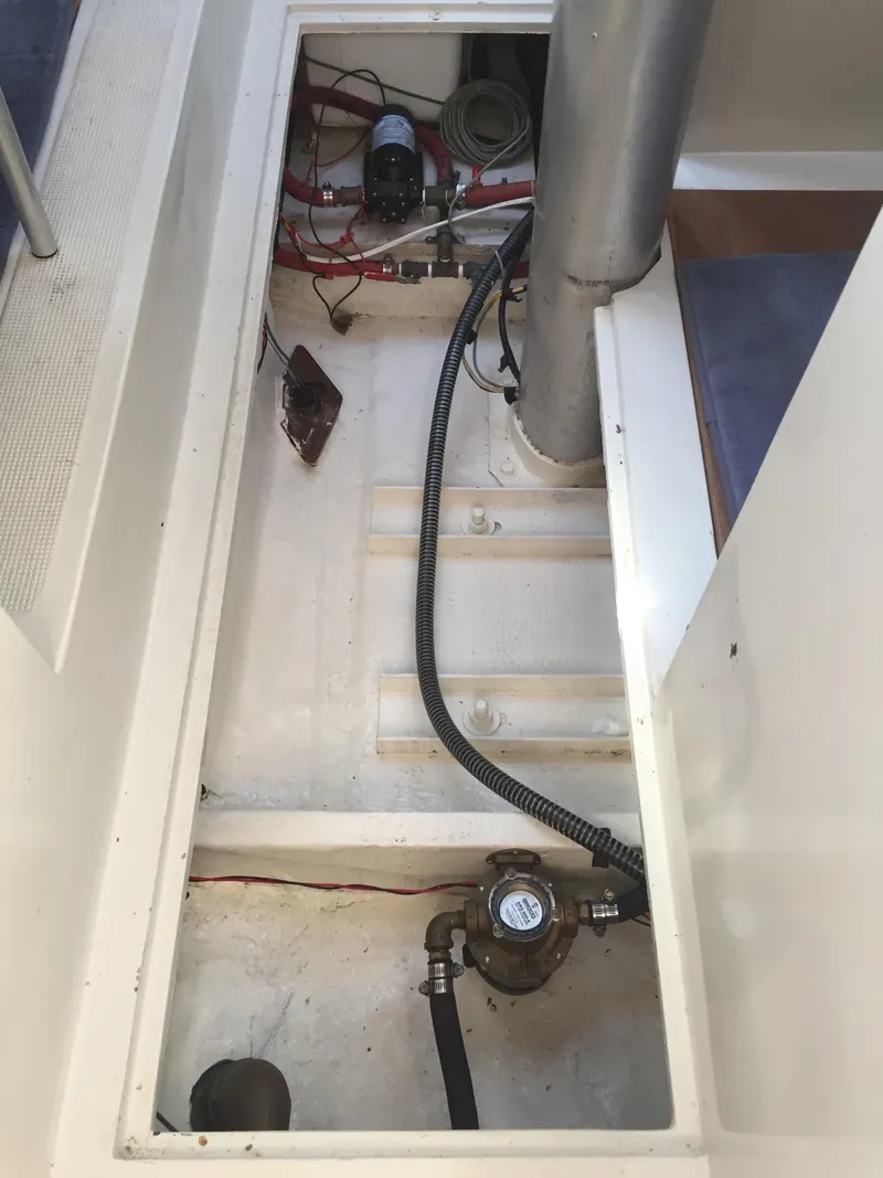 Slide: The Image of Clean Bilges - 95